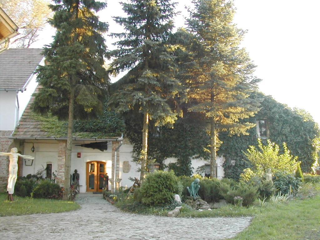 Malom Tanya Panzio Hotel Zalacséb Buitenkant foto